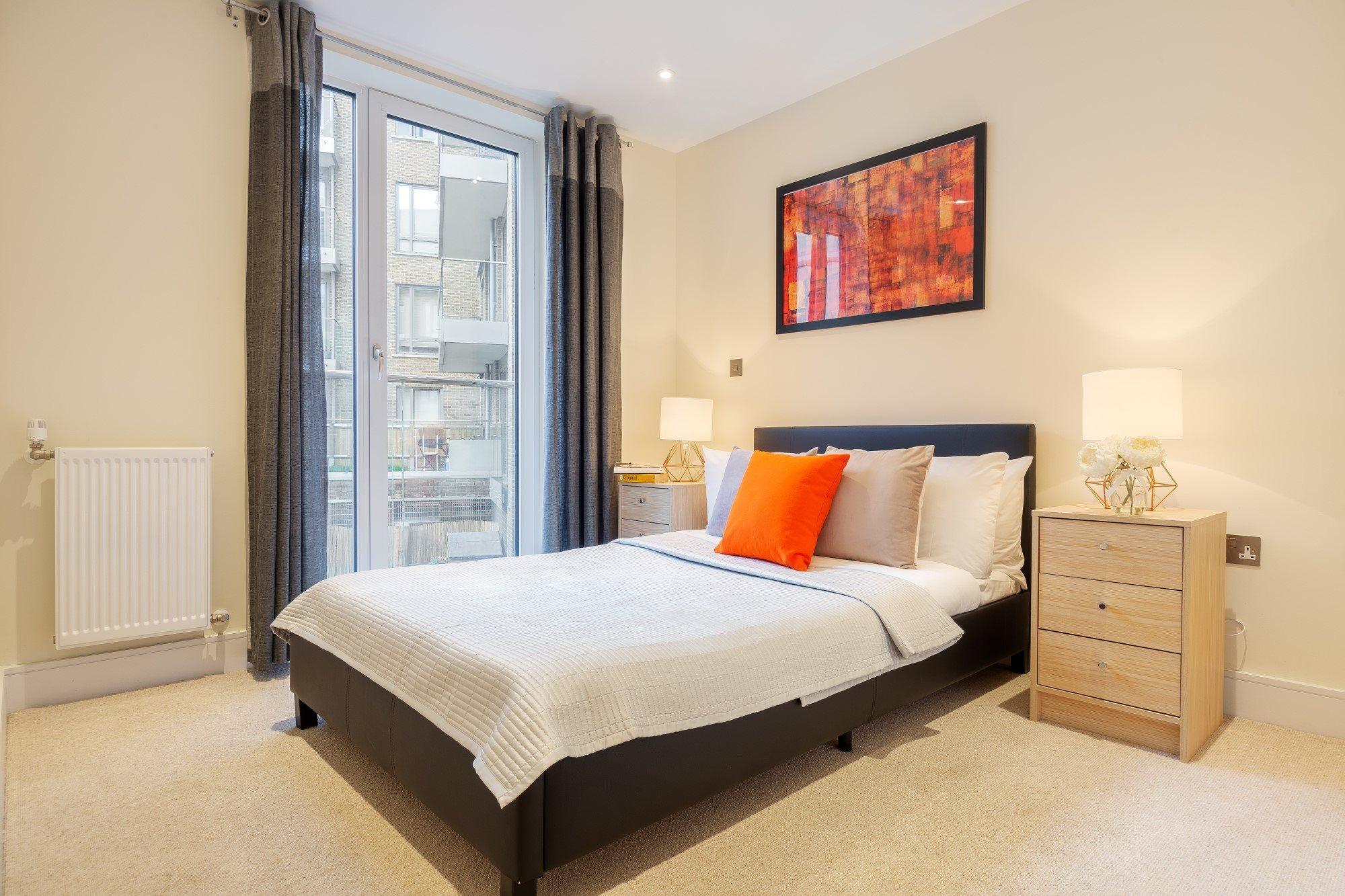 Two Bedroom Serviced Apartment With Balcony In Weymouth Building, Deacon Street London Exteriör bild