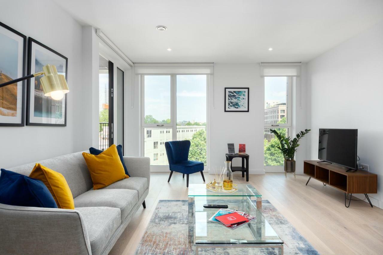 Two Bedroom Serviced Apartment With Balcony In Weymouth Building, Deacon Street London Exteriör bild