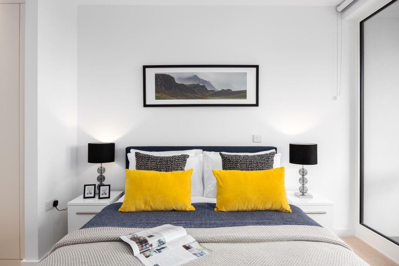 Two Bedroom Serviced Apartment With Balcony In Weymouth Building, Deacon Street London Exteriör bild