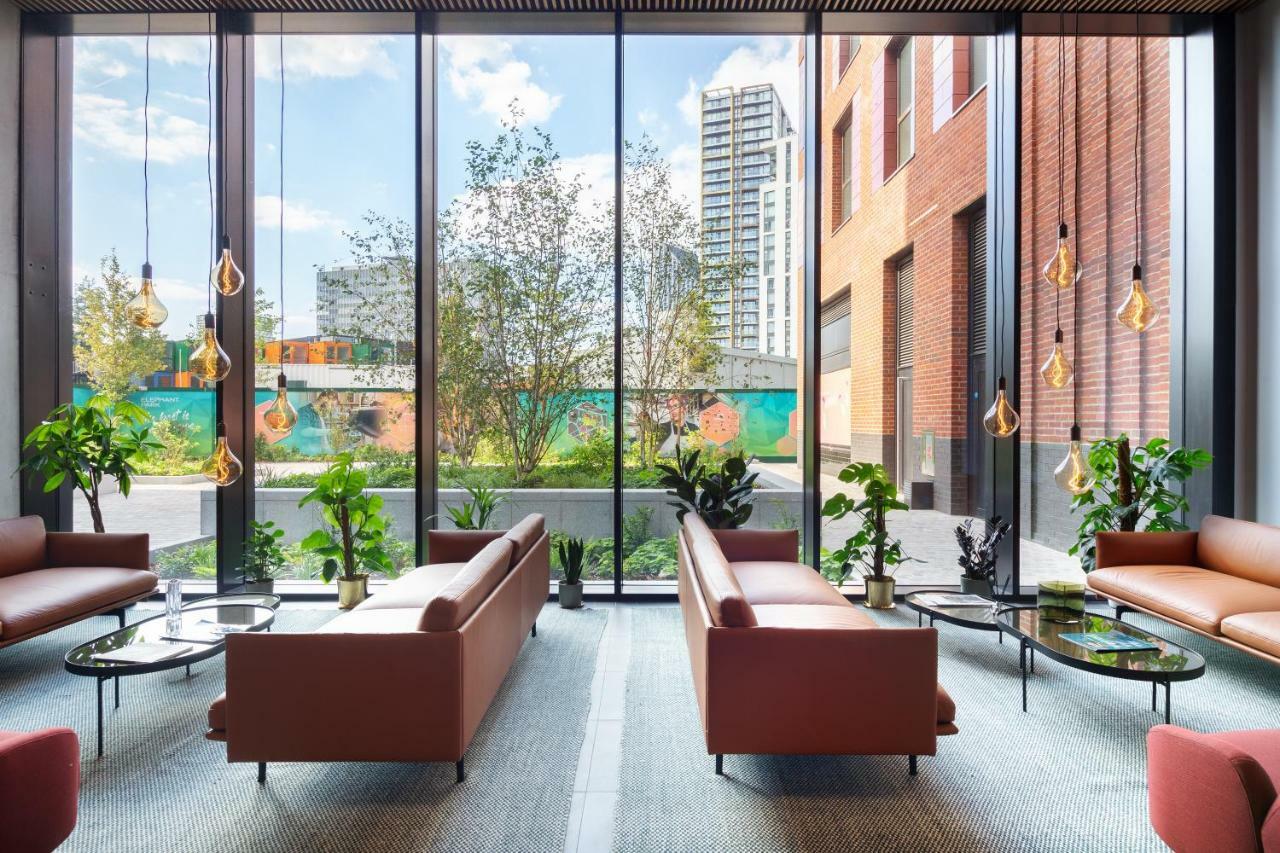 Two Bedroom Serviced Apartment With Balcony In Weymouth Building, Deacon Street London Exteriör bild